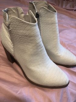 Ankle Boots 