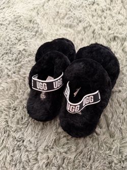 UGG Fluff Yeah Slide Slippers Black
