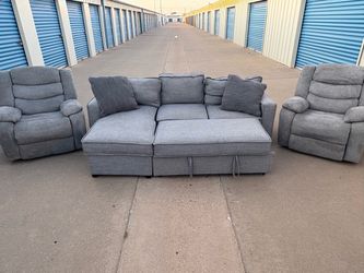 Gray Sleeper Sectional + 2 Power Recliners – USB Charging