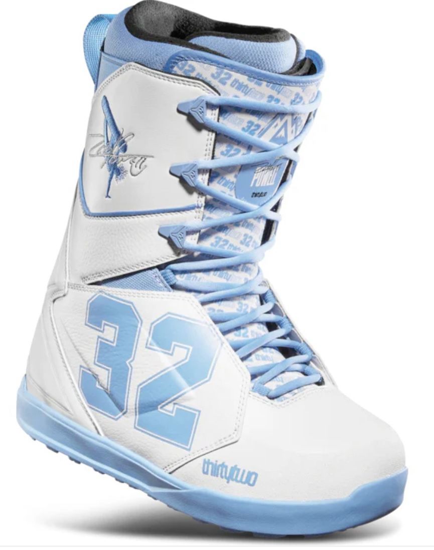 Thirty Two Zeb Powell Boots