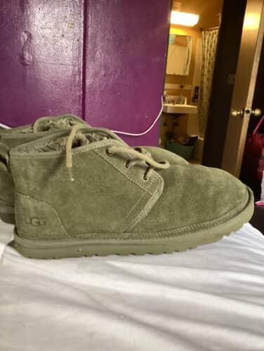 UGG Neumel Chukka Suede Lace Up Ankle Boots Size 11
