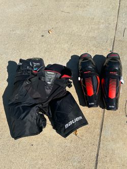 Bauer Hockey pants & shin pads