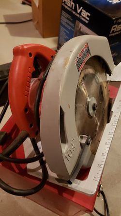 Milwaukee 10 1/4" quarter inch saw