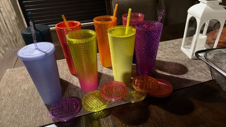 Starbucks  cups