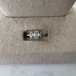 Pandora Ring 