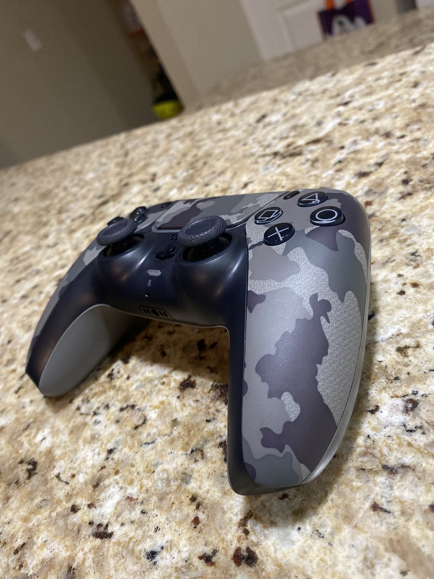 Game Controller (Camo)