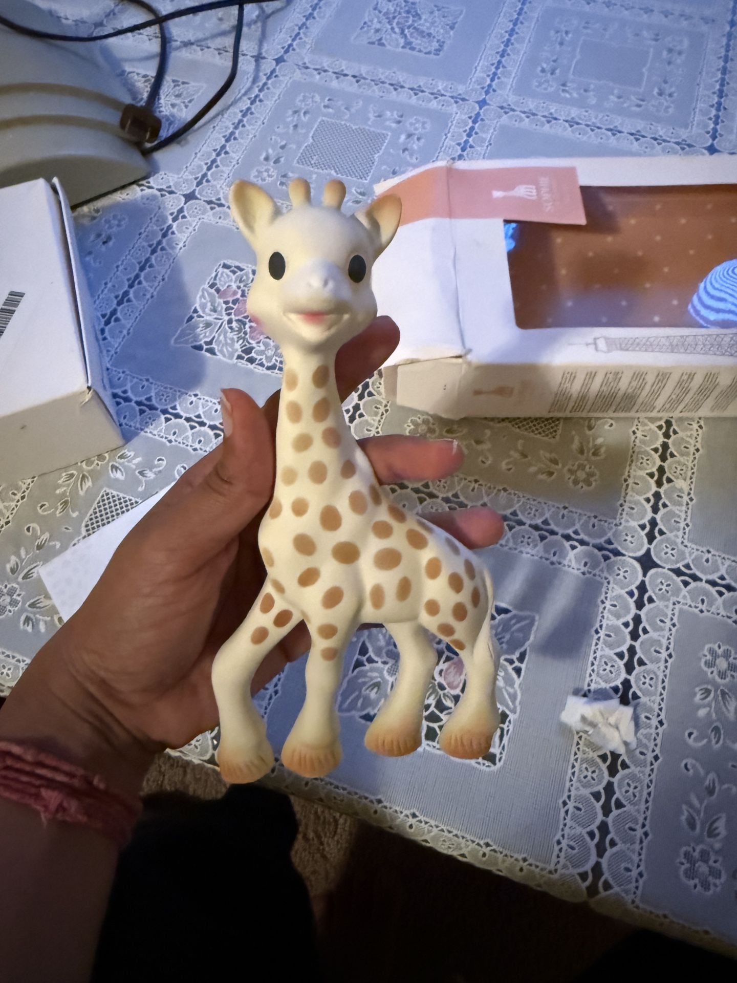 EUC- Sophie La Girafe Sensory Development Toy for Kids- stimulates all 5 senses