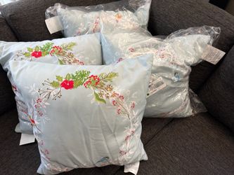 Holiday Whimsical Berries 4 pack throw pillows