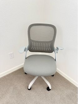 Sweetcrispy Home Office Managerial Executive Chair, Ergonomic Mesh Adjustable Swivel