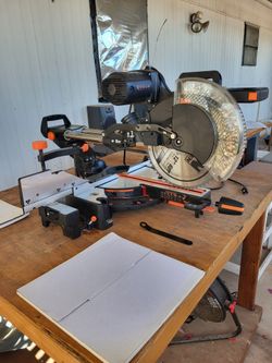 Wen 12" Dual-Bevel miter saw
