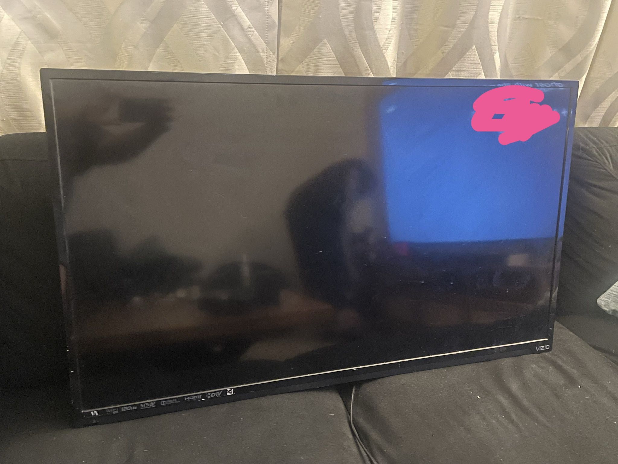 Vizio TV 39 inch (E390I-A1)