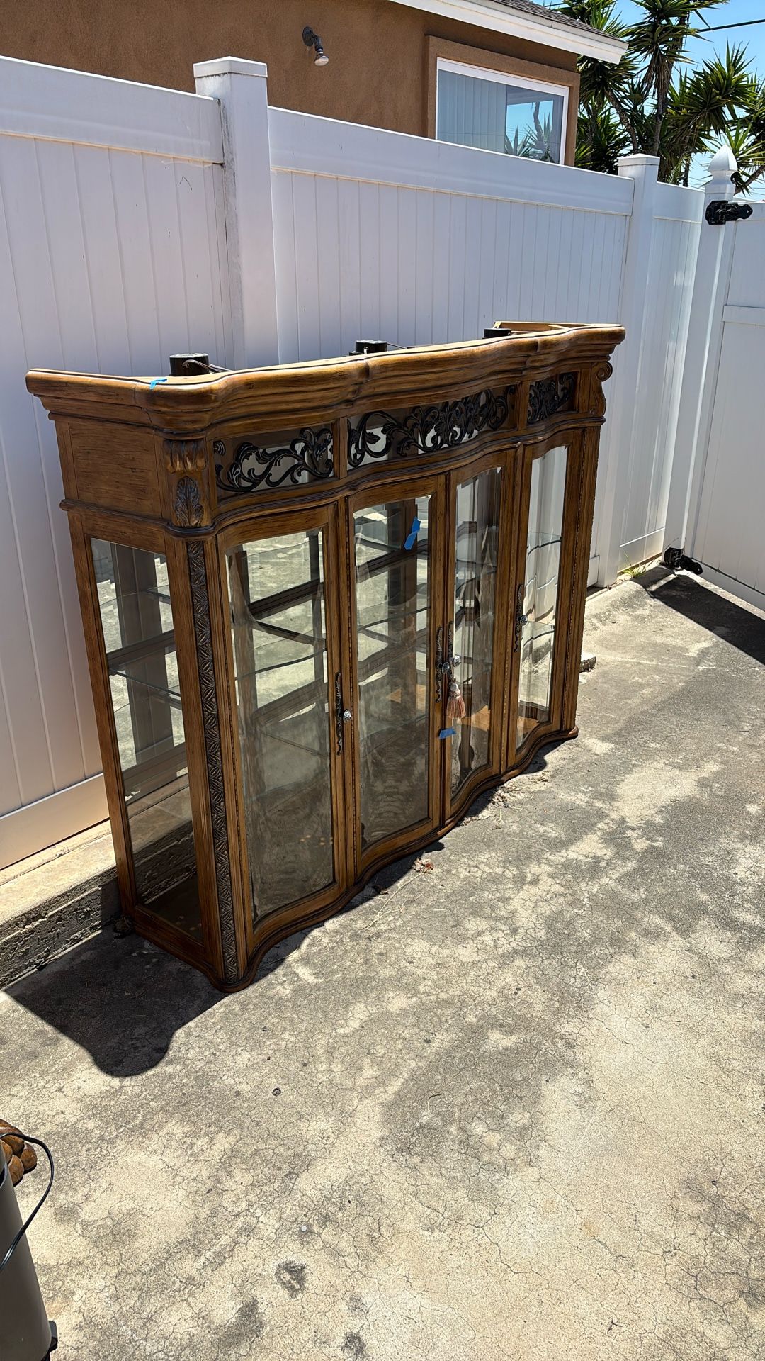 Wood Cabinet With Lights And Glass Shelving