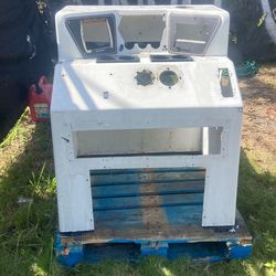 Paramount Boat Center Console