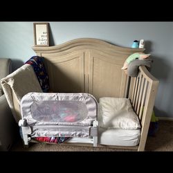 Grow with me crib /twin bed frame 