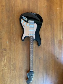 STARCASTER ELECTRIC GUITAR