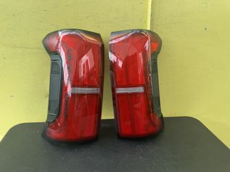 2024-2026 TOYOTA TACOMA TAIL LIGHTS OEM 