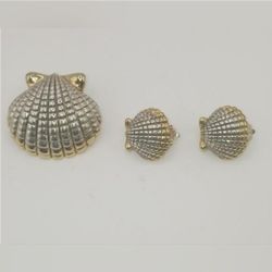 Signed MJ two toned  shell pendant pendant/ pin , and earrings 
