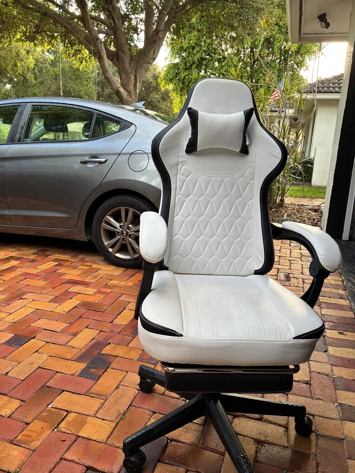 White Desk Chair