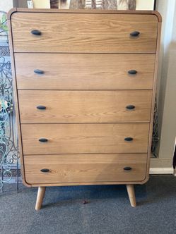 Chest mid century modern style MCM