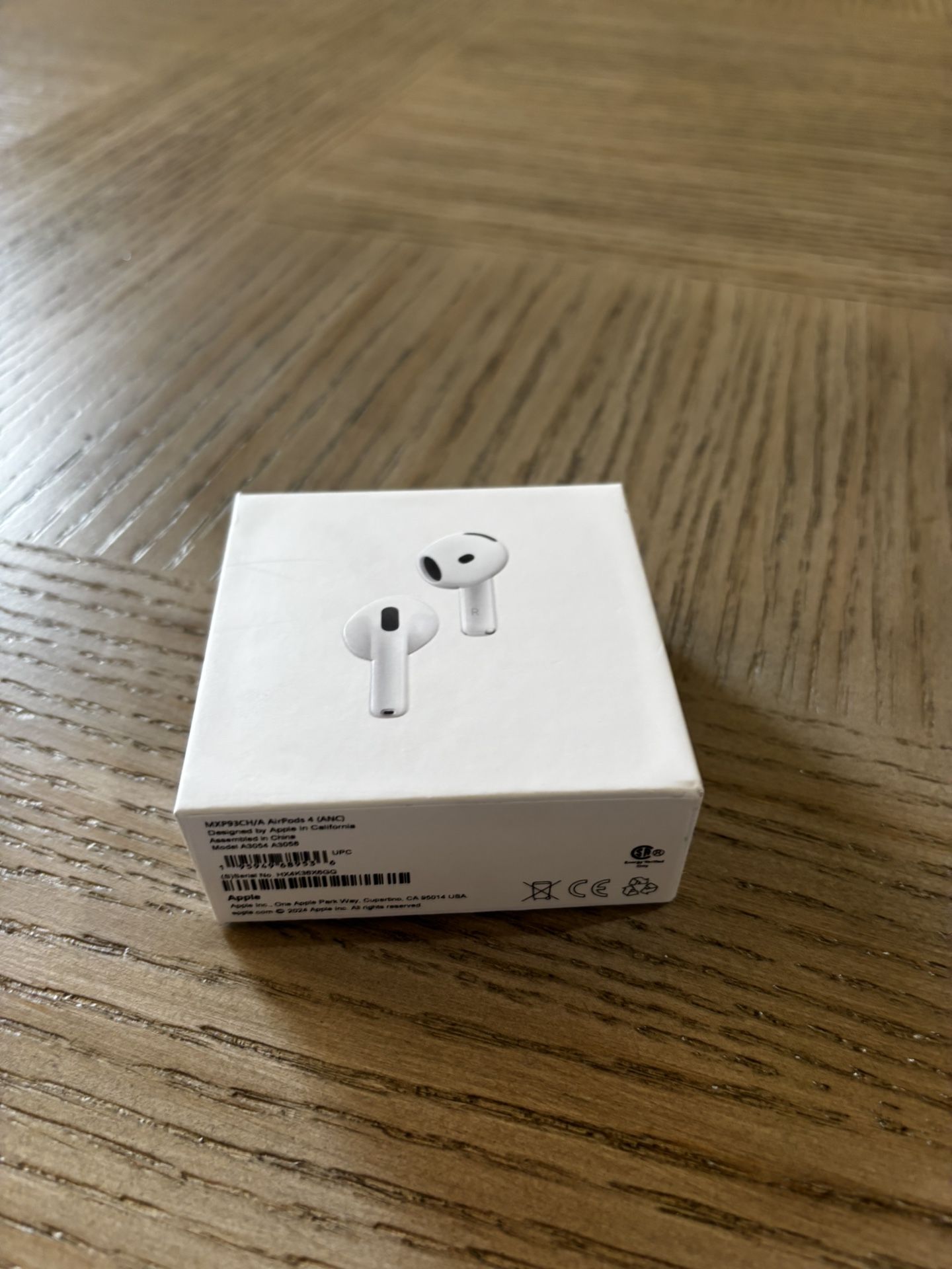 AirPods 4 (Active Noise Cancellation