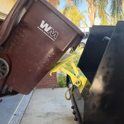 Trash Bin Wash Trailer 