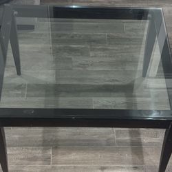 Glass table 