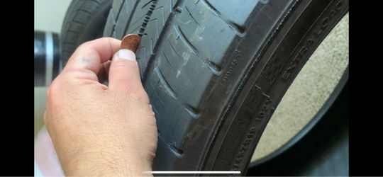 2 Michelin tires 245/45ZR19102Y XL