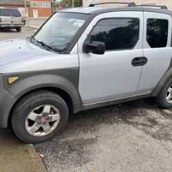 Honda Element  2003