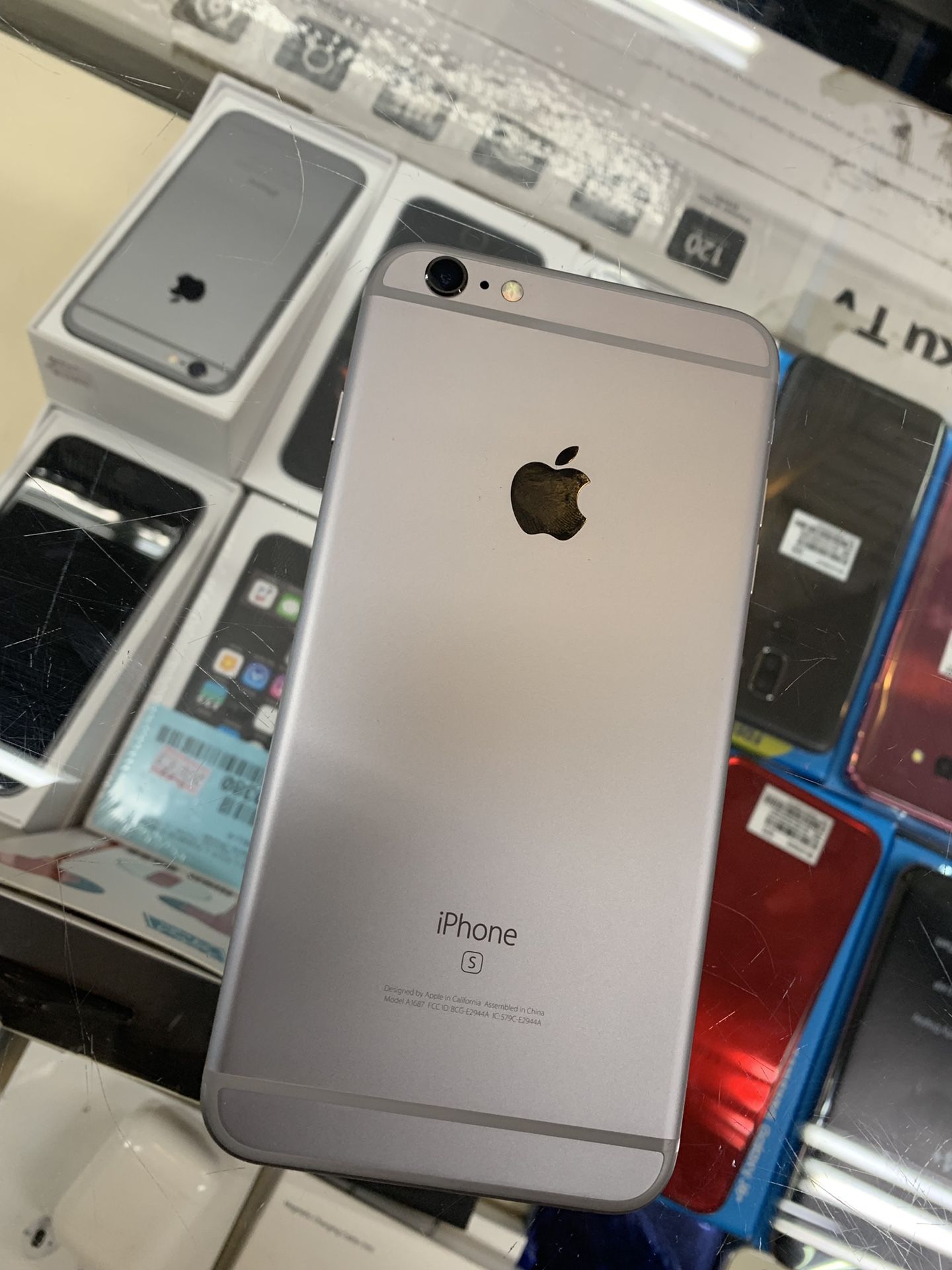iPhone 6s Plus unlocked 32gb