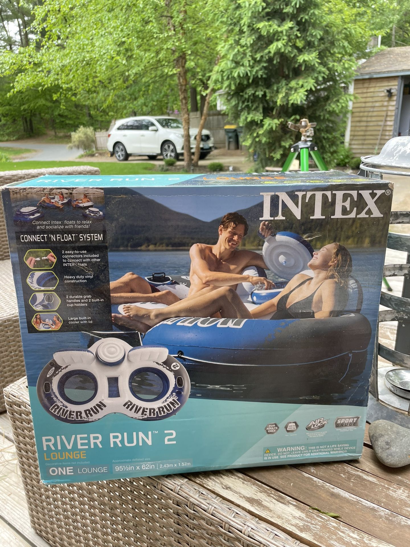 Index River Run 2 Lounge With Cooler