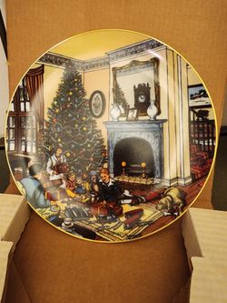 Collectable Christmas Plate W/Frame 