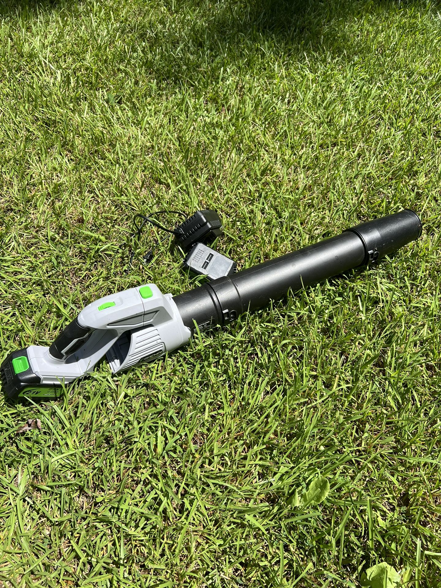Comchoi 21V Cordless Leaf Blower