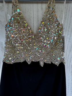 🤩 Gorgeous, luxury crystal and beaded dress