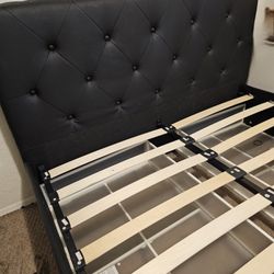 Full Bed Frame With Drawers