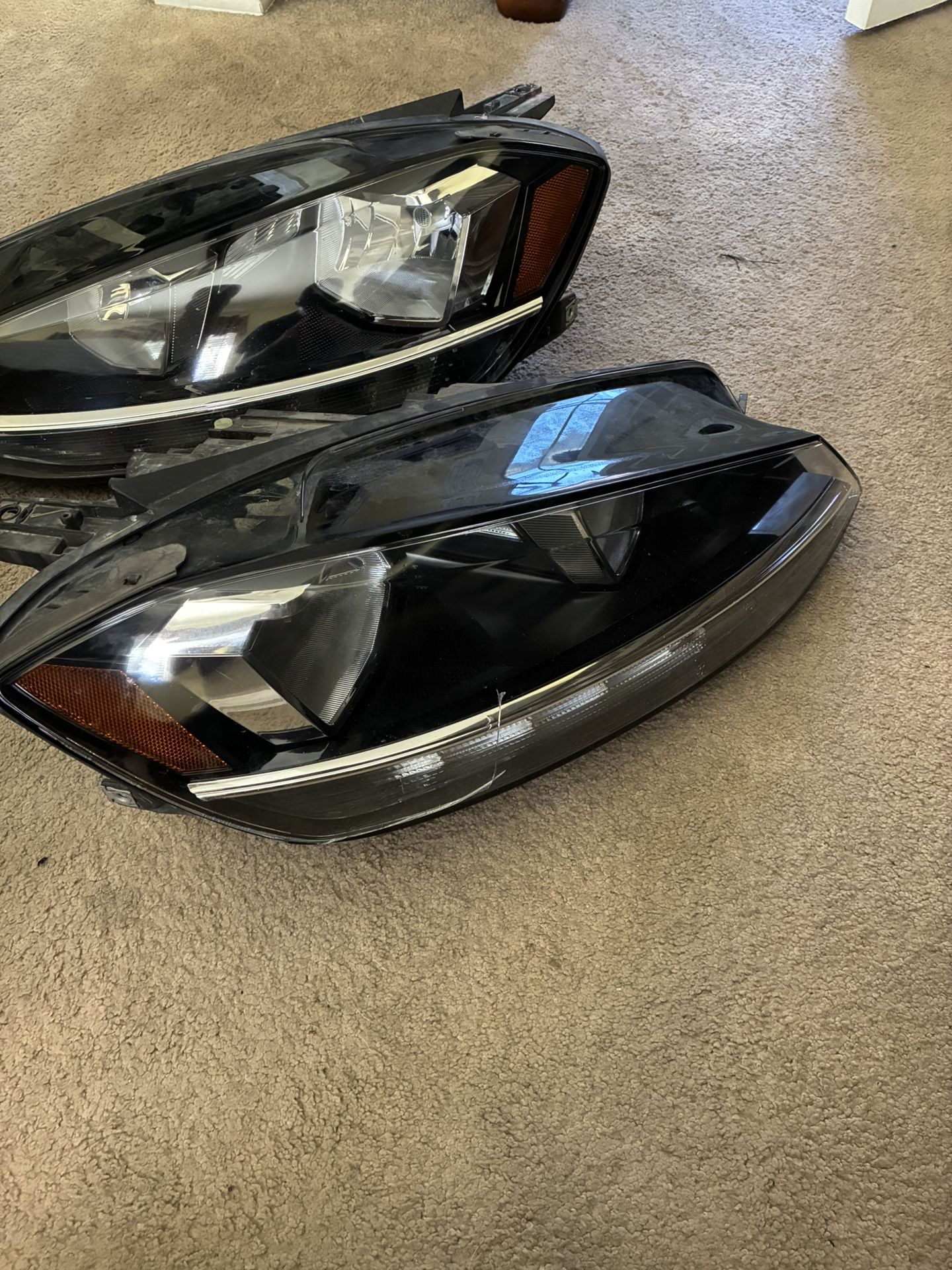 Volkswagen MK7.5 Headlights