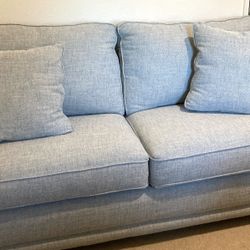 La-Z-boy Kennedy Loveseat