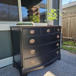  Refinished Vintage Dresser | Solid Wood | Black & Warm Wood Top ✨