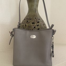 Micheal Kors Messenger Crossbody  Bag