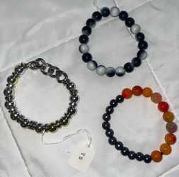 Bracelet