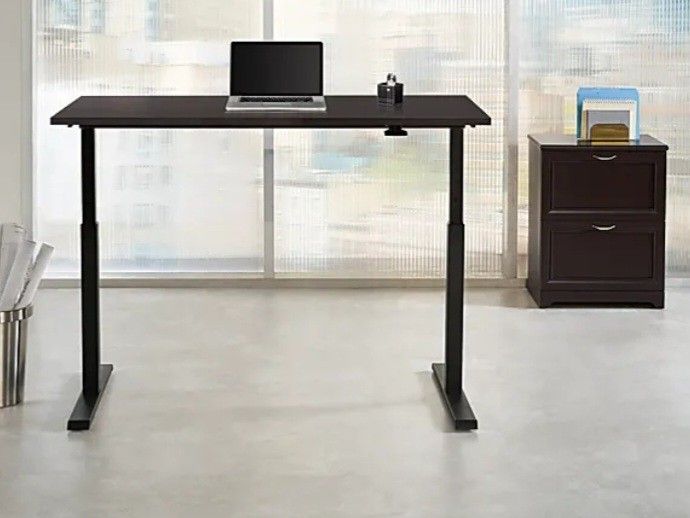 Realspace Magellan Pneumatic HeightAdjustable Standing Desk, 60"W, Espresso for Sale in Upland
