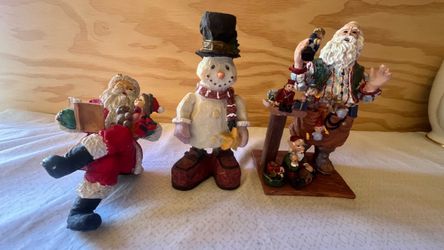 Christmas Holiday Figurine Set of 3