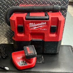 Milwaukee 0960-20 M12 Fuel Wet Dry Vacuum Cleaner