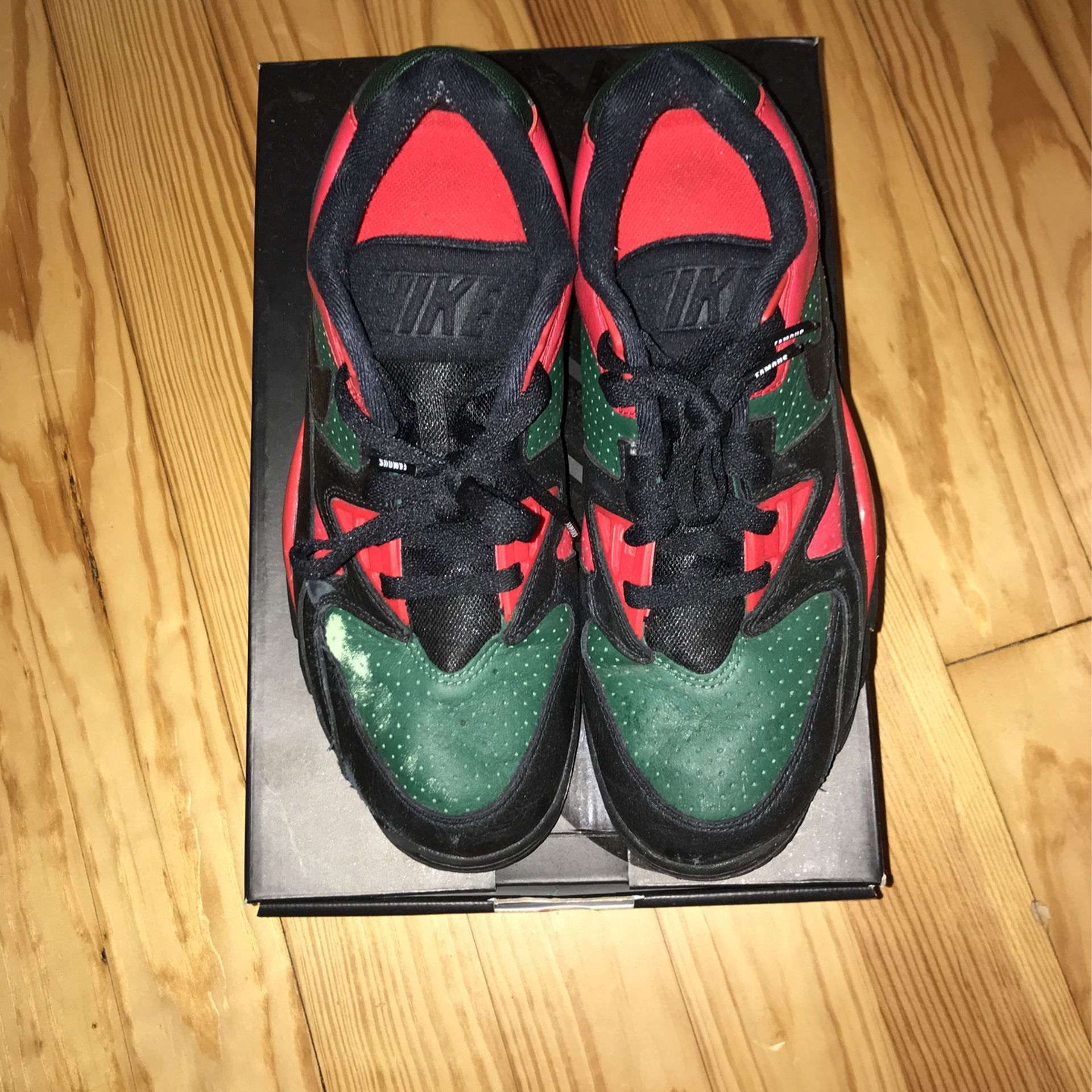 Nike Air Trainer Supreme