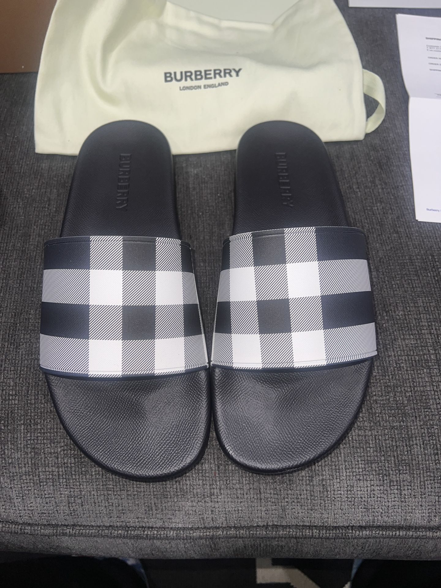 Burberry slide (Blue)