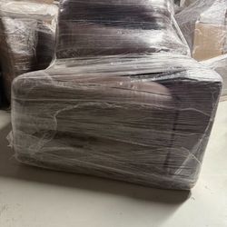 Macy’s RAF Power Recliner – Softee Brown Leather-Look