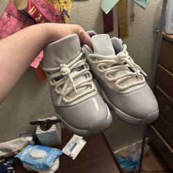 Cement Low Jordan 11s