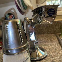 Molino De Acero Inoxidable 5 Diferentes Navajas   Marca Karico