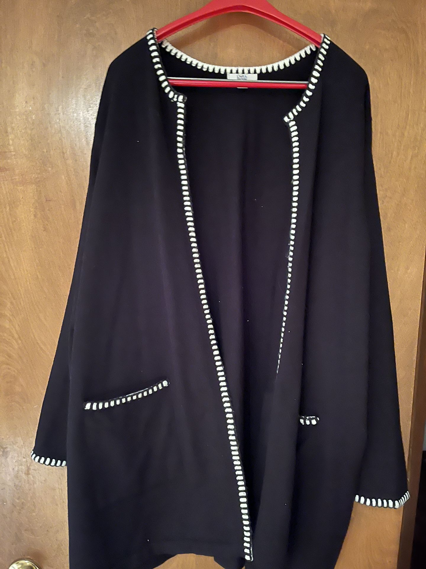 Women’s Plus Size Black White Cardigan Sweater