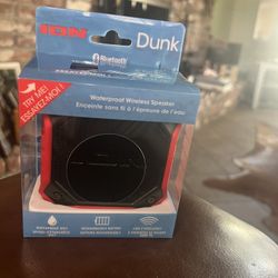 DUNK Bluetooth Waterproof Wireless Speaker 