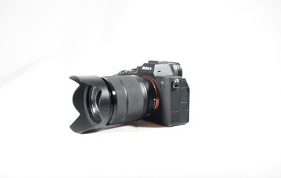 Sony 28-70 f3.5-5.6 lens